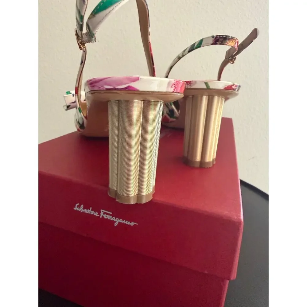 Salvatore Ferragamo white floral peony slingback heels sz 9 1/2